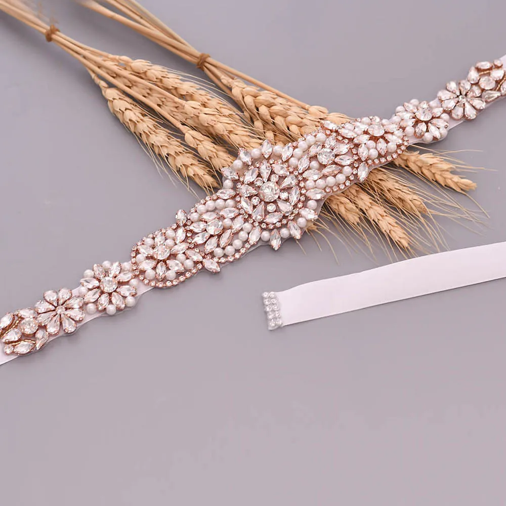 TRiXY S445 Rose Gold Bridal Belt Rhinestone Wedding Belts Factory Direct Women Belt with Pearl Vintage Floral Design Bridal Belt
TRiXY S445 Rose Gold Bridal Belt Rhinestone Wedding Belts Factory Direct Women Belt with Pearl Vintage Floral Design Bridal Belt