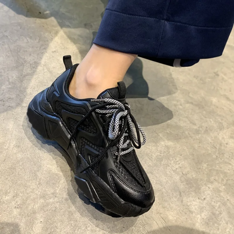 black platform sneakers women shoes casual lace up thick sole shoes woman beige chunky sneakers leather vulcanize shoes flats 
black platform sneakers women shoes casual lace up thick sole shoes woman beige chunky sneakers leather vulcanize shoes flats