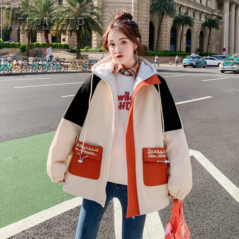 2019 New Korean Cargo Women Coat Lining With Fluff Winter Thick Female Parkas Jacket
2019 New Korean Cargo Women Coat Lining With Fluff Winter Thick Female Parkas Jacket