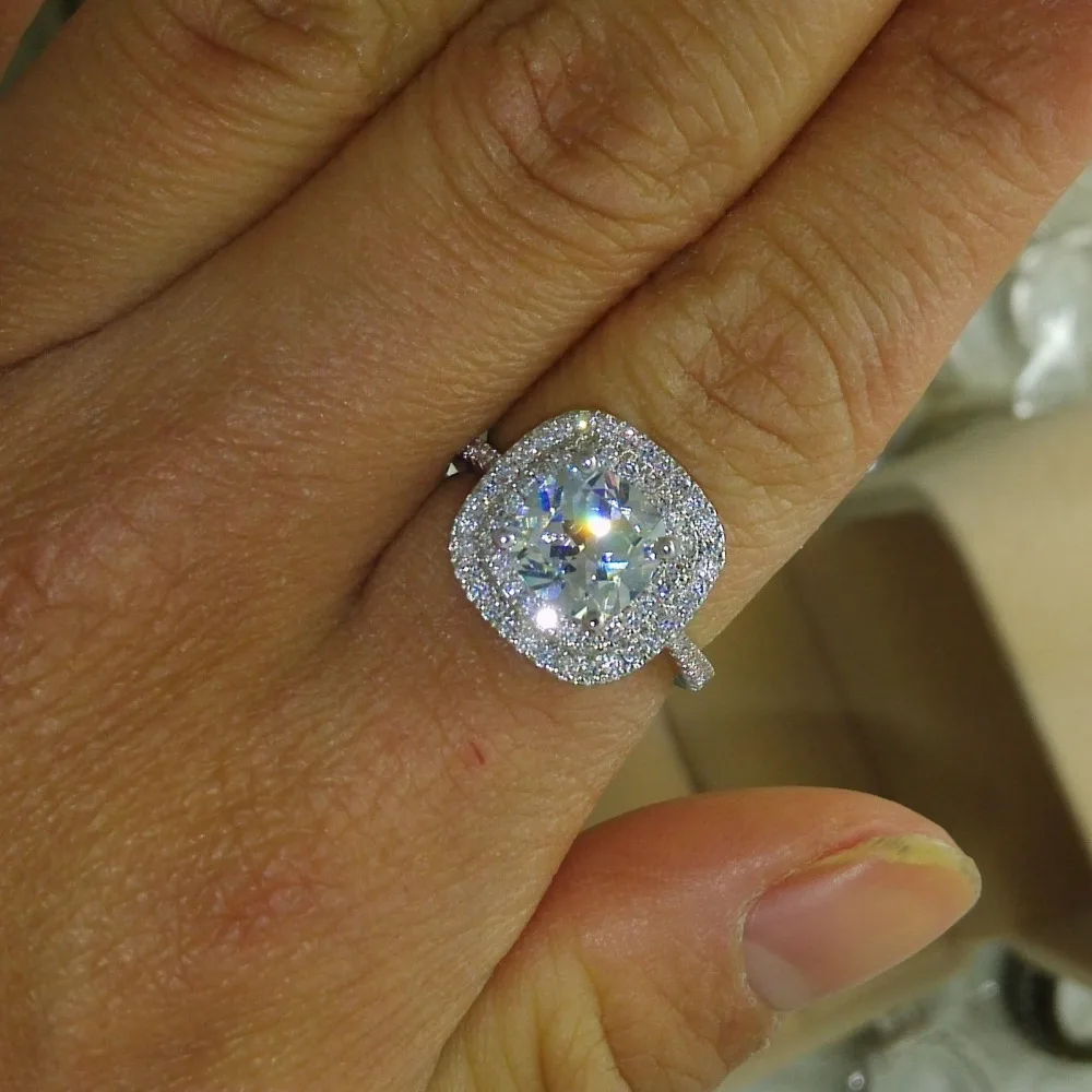 Solid 925 Sterling Silver Created Moissanite Wedding Rings For Women Romantic Flower Shaped Diamond Engagement Ring Jewelry
Solid 925 Sterling Silver Created Moissanite Wedding Rings For Women Romantic Flower Shaped Diamond Engagement Ring Jewelry