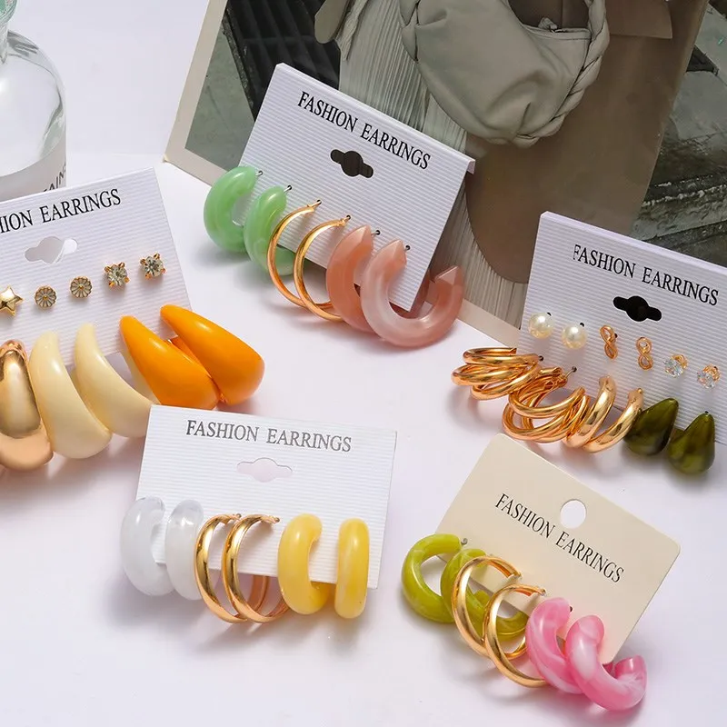 Fashion Colorful Resin Acrylic Dangle Drop Earrings Set For Women Gold Metal Hoop Earrings 2021 Trend Set of Earrings Jewelry
Fashion Colorful Resin Acrylic Dangle Drop Earrings Set For Women Gold Metal Hoop Earrings 2021 Trend Set of Earrings Jewelry