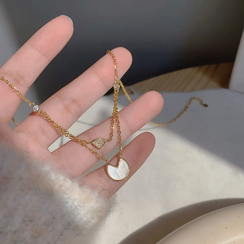 French light luxury small fan necklace female titanium steel mother shellfish double layers web celebrity small clavicular chain
French light luxury small fan necklace female titanium steel mother shellfish double layers web celebrity small clavicular chain