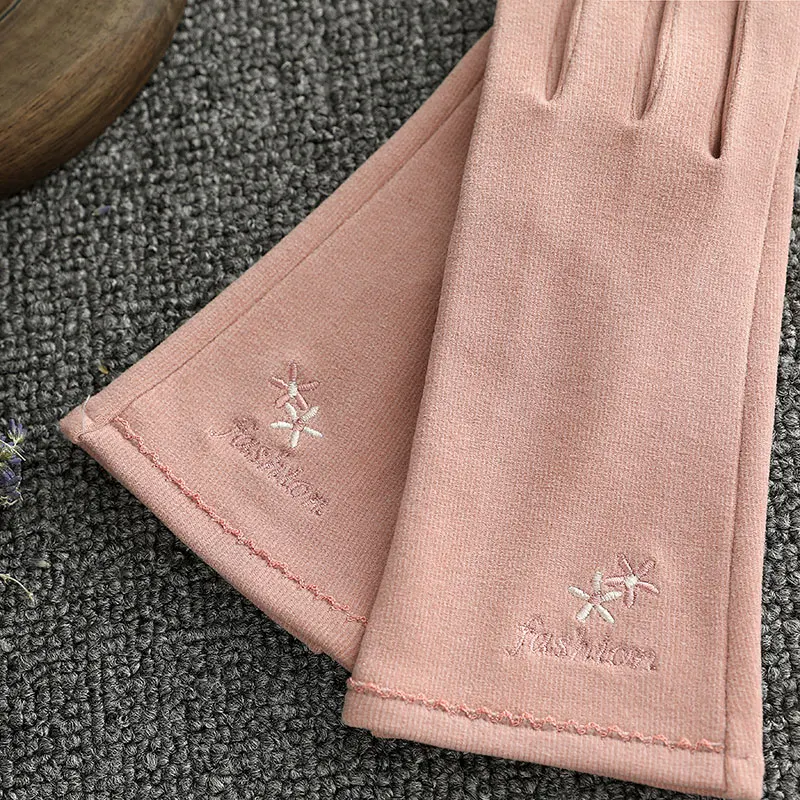 Autumn Women's Winter Warm Gloves Touch Screen Female Driving Gloves Wrist Fashion Embroidery Flowers Lace Women Thin Guantes
Autumn Women's Winter Warm Gloves Touch Screen Female Driving Gloves Wrist Fashion Embroidery Flowers Lace Women Thin Guantes