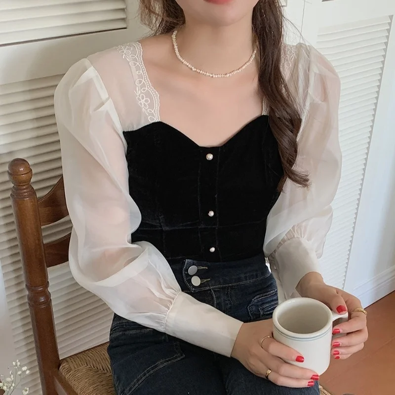 Korean Chic Spring Shirts Neck Romantic Lace Bubble Sleeve Stitched Golden Velvet Two Pearlshesam-B
Korean Chic Spring Shirts Neck Romantic Lace Bubble Sleeve Stitched Golden Velvet Two Pearlshesam-B