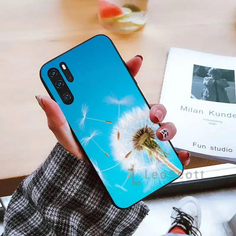 Dandelion flying flower Phone Case black For Huawei honor Mate mate P 10 9X 10i 20 30 40 y7 lite pro p smart 2019
Dandelion flying flower Phone Case black For Huawei honor Mate mate P 10 9X 10i 20 30 40 y7 lite pro p smart 2019
