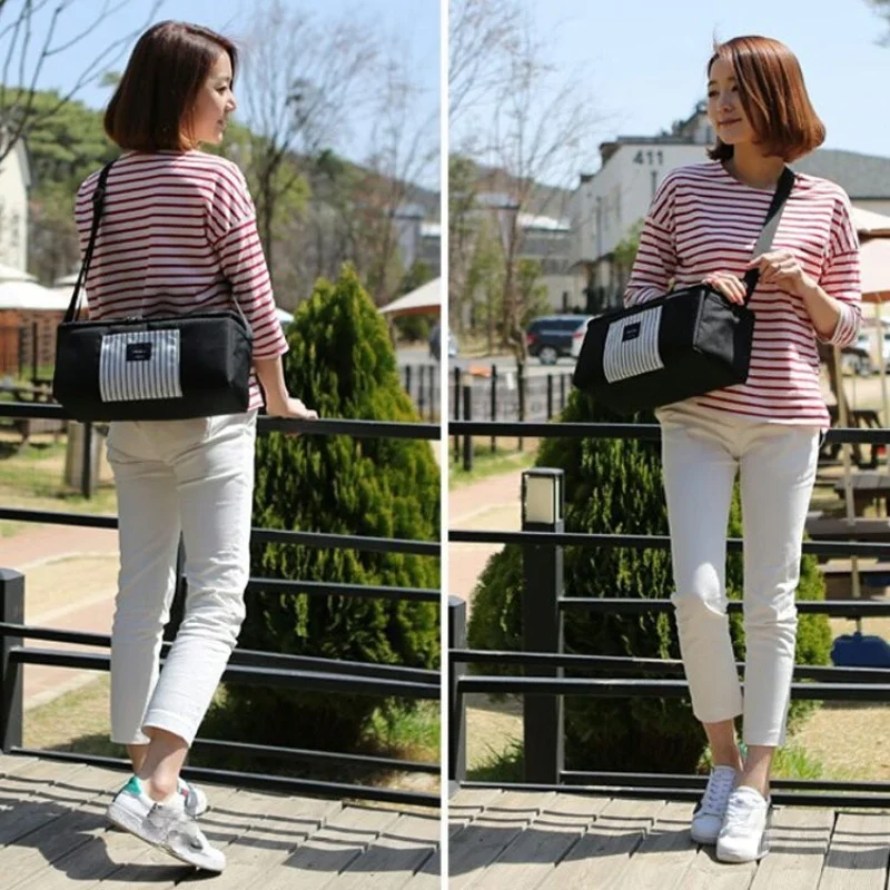 Lunch Bags for Women Large Capacity Striped Lunch Box Shoulder Bag Ladies Girls Cooler Bag Outdoor Picnic Food Container Bag
Lunch Bags for Women Large Capacity Striped Lunch Box Shoulder Bag Ladies Girls Cooler Bag Outdoor Picnic Food Container Bag