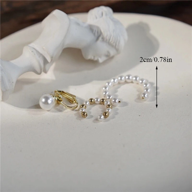 Women Clips No Hole Fake Piercing Ear Accessories 3Pcs/Set Pearl Ear Cuff Minimalist Fashion Jewelry Charming Clip Earrings
Women Clips No Hole Fake Piercing Ear Accessories 3Pcs/Set Pearl Ear Cuff Minimalist Fashion Jewelry Charming Clip Earrings