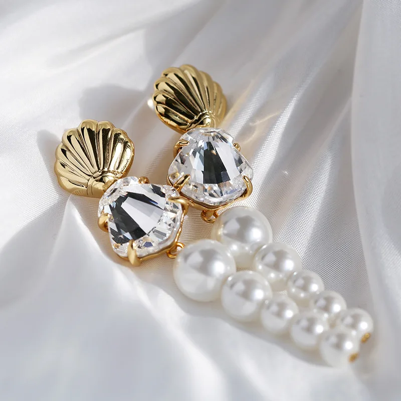 YIKUF88 S925 Sterling Silver Needle Women Pearl Earrings Scalloped Crystal Shell Necklace Female Long Thin Pearl Necklace 
YIKUF88 S925 Sterling Silver Needle Women Pearl Earrings Scalloped Crystal Shell Necklace Female Long Thin Pearl Necklace