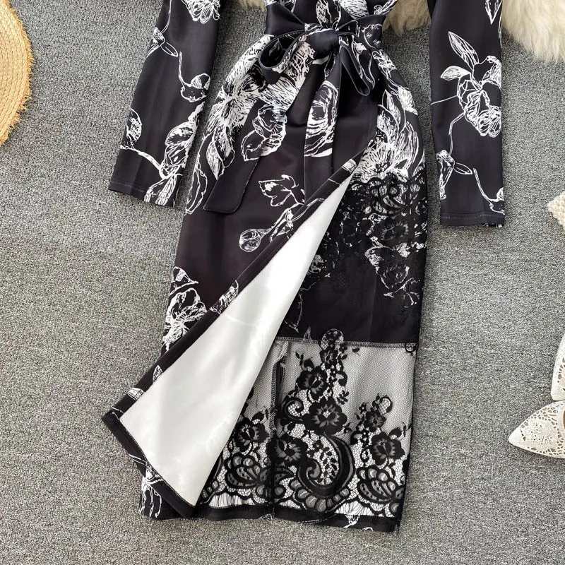 Autumn Women Lace Patchwork Ink Pattern Printed Party Dress Vintage Sexy V-Neck Long Sleeve High Waist Robe With Sashes 2021 New
Autumn Women Lace Patchwork Ink Pattern Printed Party Dress Vintage Sexy V-Neck Long Sleeve High Waist Robe With Sashes 2021 New