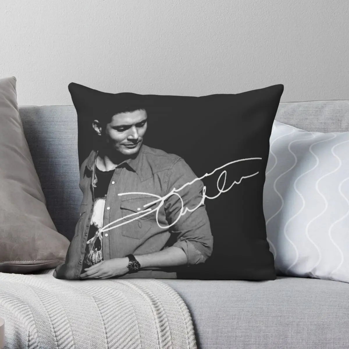 Jensen Ackles Pillowcase Polyester Linen Velvet Printed Zip Decor Sofa Cushion Cover Wholesale
Jensen Ackles Pillowcase Polyester Linen Velvet Printed Zip Decor Sofa Cushion Cover Wholesale