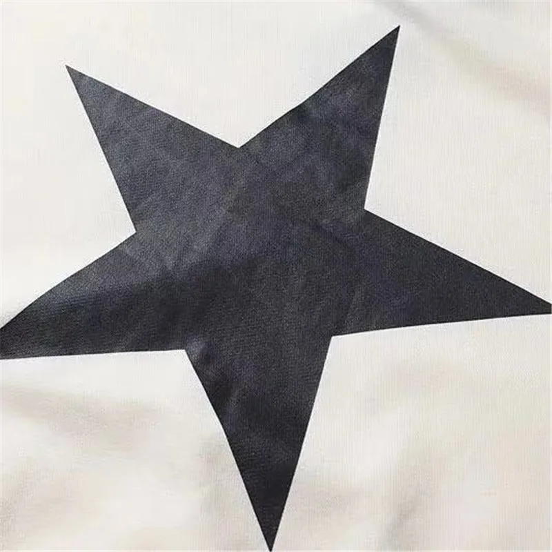 20ss autumn and winter new European and American FG five-pointed star large size men and women with the same style wild fashion
20ss autumn and winter new European and American FG five-pointed star large size men and women with the same style wild fashion