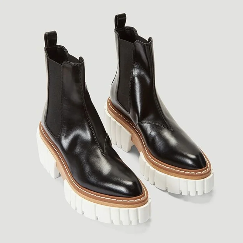 Brand Women Genuine Cow Leather Ankle Boots Casual Shoes Autumn Winter Fashion Thick Heels Basic Shoes Woman Riding Boots 34-39
Brand Women Genuine Cow Leather Ankle Boots Casual Shoes Autumn Winter Fashion Thick Heels Basic Shoes Woman Riding Boots 34-39