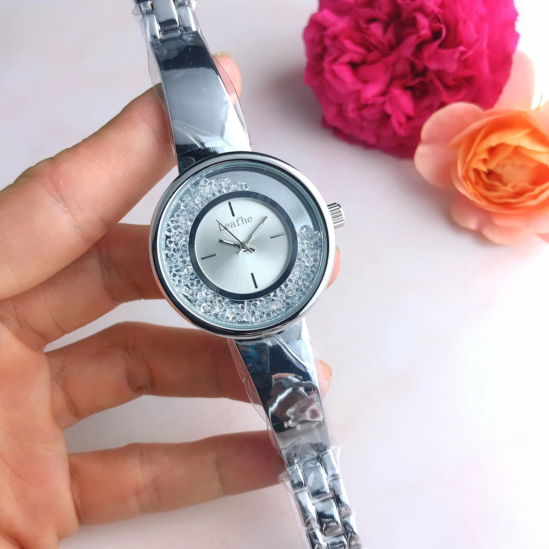 Fashion Bracelet Style Brand Ladies Watches Silver Rose Gold Stainless Steel Women Quartz Watch Reloj Mujer montre femme
Fashion Bracelet Style Brand Ladies Watches Silver Rose Gold Stainless Steel Women Quartz Watch Reloj Mujer montre femme