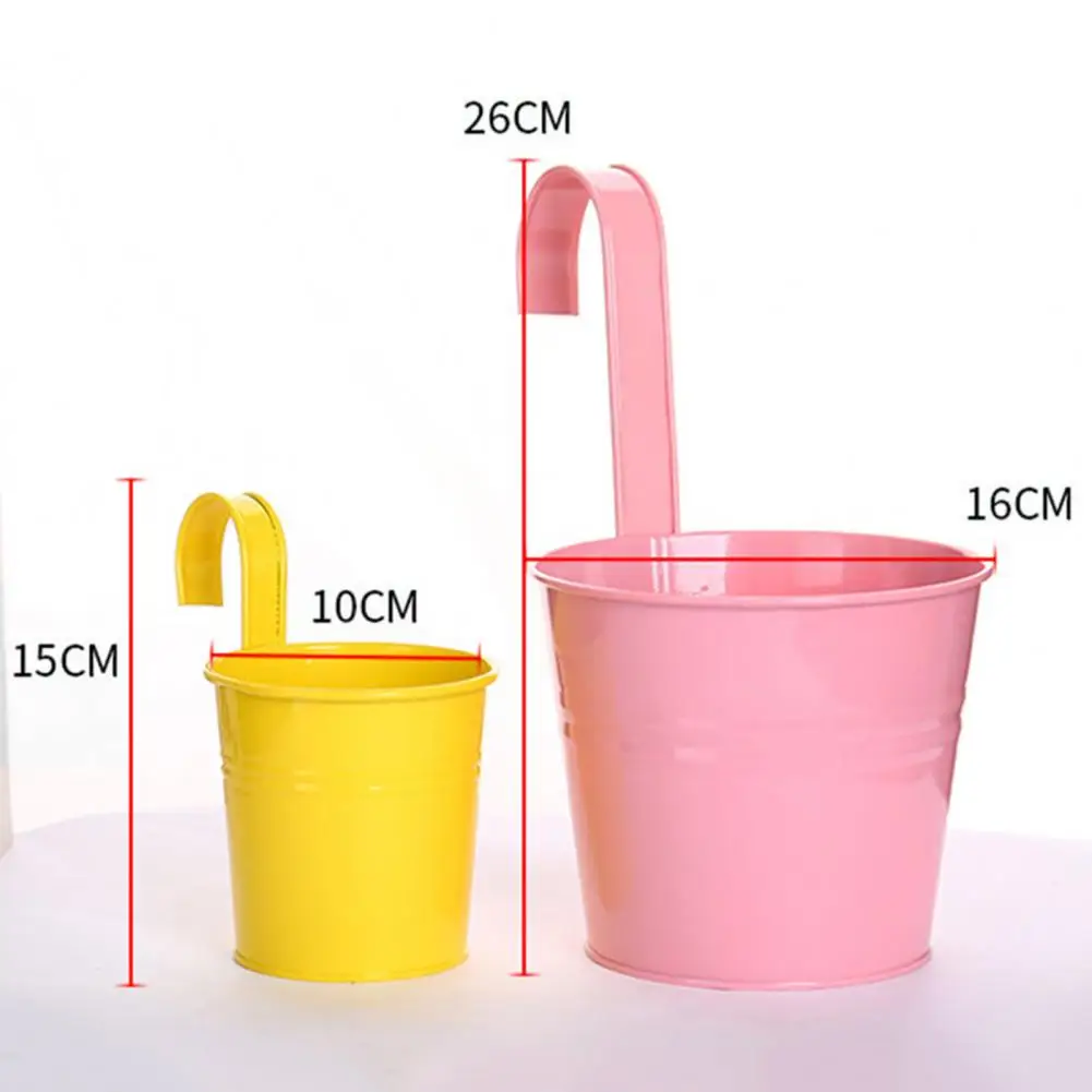 Hanging Flower Pot Sturdy Natural Style Iron Exquisite Metal Bucket for Balcony
Hanging Flower Pot Sturdy Natural Style Iron Exquisite Metal Bucket for Balcony
