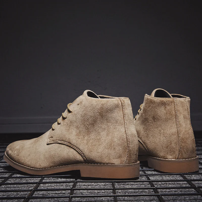 2021 Spring Autumn Chukker Boots Men's British Style Desert Boots Leather Breathable Bown Lace-Up Casual Banquet Daily Shoes
2021 Spring Autumn Chukker Boots Men's British Style Desert Boots Leather Breathable Bown Lace-Up Casual Banquet Daily Shoes