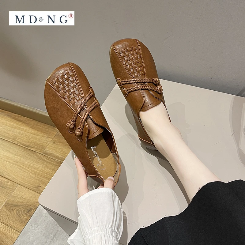 High Quality Full Genuine Leather Hand-woven Soft Leather Shoes Flat Shoes Breathable Comfortable Shoes Retro Women's Shoes 2021
High Quality Full Genuine Leather Hand-woven Soft Leather Shoes Flat Shoes Breathable Comfortable Shoes Retro Women's Shoes 2021