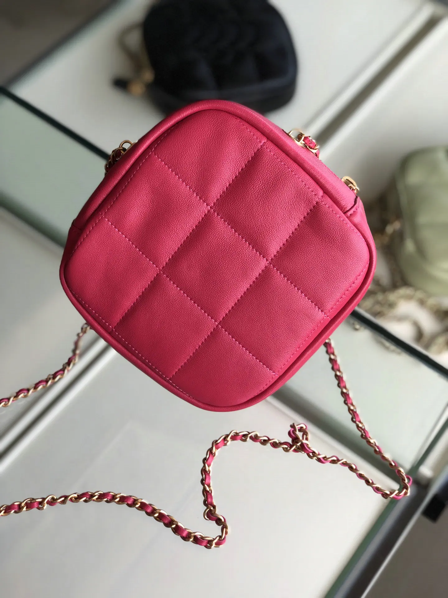 Fashion bags ladies luxury bags 2021 Top Quality Genuine Leather Mini Flap Chain Shoulder Bag Messenger bag Crossbody bags Tote 
Fashion bags ladies luxury bags 2021 Top Quality Genuine Leather Mini Flap Chain Shoulder Bag Messenger bag Crossbody bags Tote