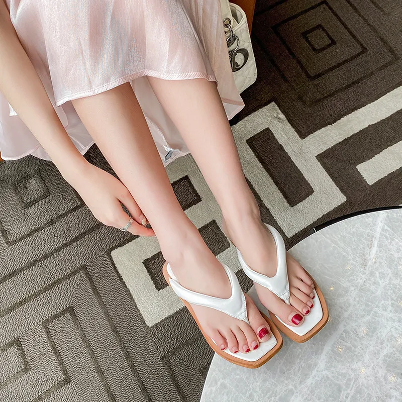 Drestrive Women's Flip Flops Square Toe Strange Transparent Heels Sheepskin 2020 Summer Shoes Girls Sandals Green Slippers
Drestrive Women's Flip Flops Square Toe Strange Transparent Heels Sheepskin 2020 Summer Shoes Girls Sandals Green Slippers