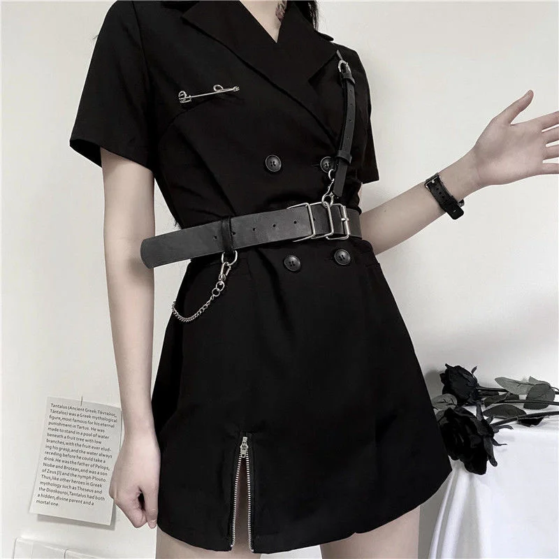 Dresses Women Summer Leisure Short Sleeve Black A-line Cargo Mini Dress with Sashes Double Breasted Harajuku Streetwear Sexy
Dresses Women Summer Leisure Short Sleeve Black A-line Cargo Mini Dress with Sashes Double Breasted Harajuku Streetwear Sexy