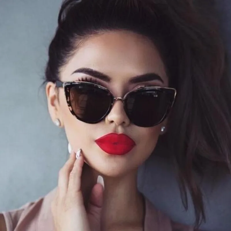 Fashion Women Sunglasses Fashion Trend Vintage Elegant Oval Lady Sun Glasses Female Shades Summer style
Fashion Women Sunglasses Fashion Trend Vintage Elegant Oval Lady Sun Glasses Female Shades Summer style