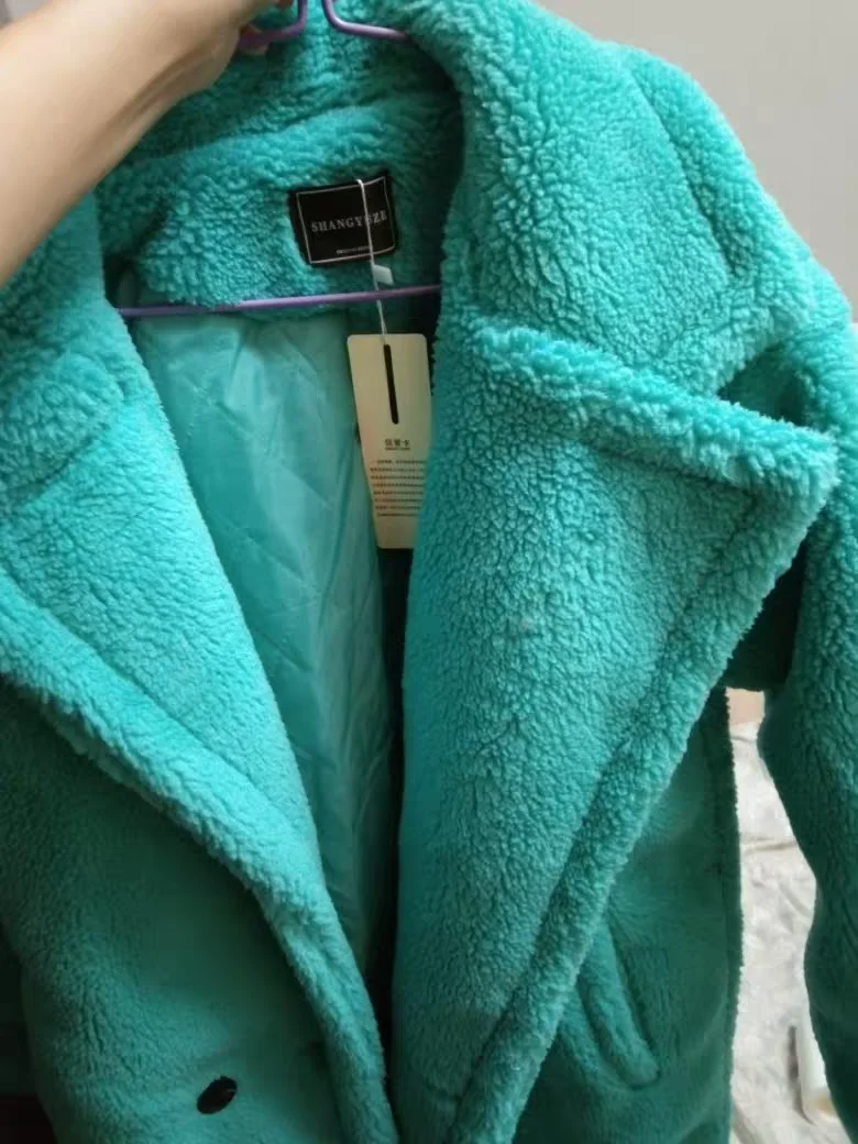 Faux Fur Coat Women 2020 Autumn Winter Elegant Cashmere Oversize Long Teddy Coat Plush Warm Overcoat Female
Faux Fur Coat Women 2020 Autumn Winter Elegant Cashmere Oversize Long Teddy Coat Plush Warm Overcoat Female