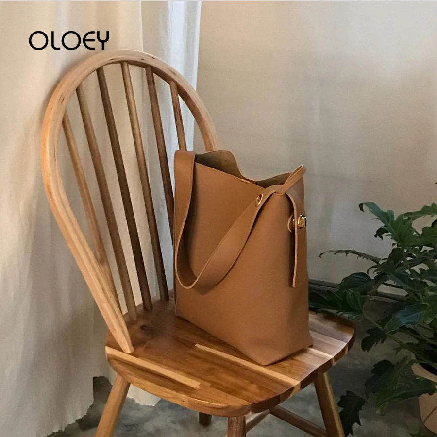 2020 Fashion Simple Women Bucket Bag High Quality Ladies Shoulder Bag Luxury Handbags Women Bags Design Pu Leather female Totes
2020 Fashion Simple Women Bucket Bag High Quality Ladies Shoulder Bag Luxury Handbags Women Bags Design Pu Leather female Totes