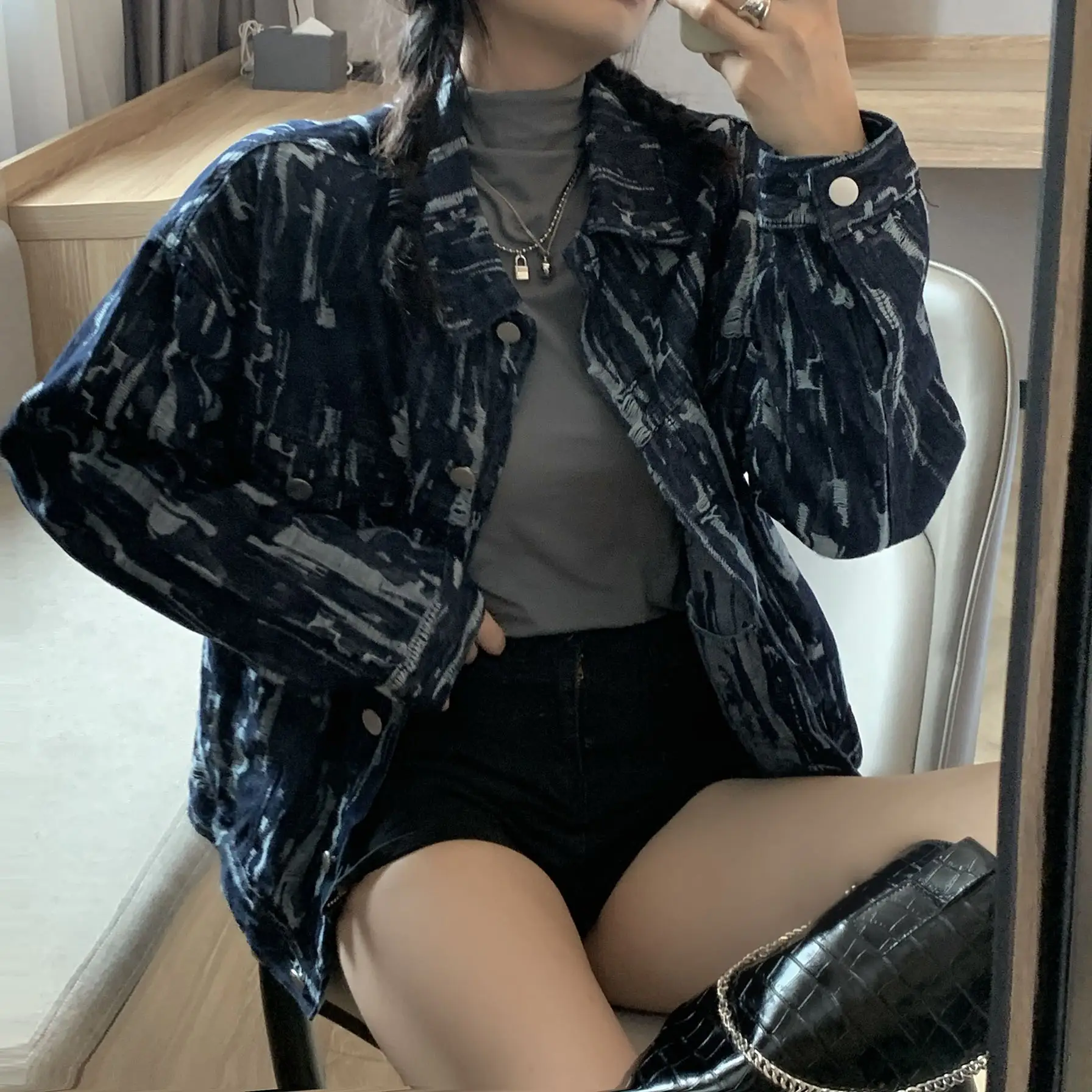 Jeans Jackets Coats Women Autumn Korean Harajuku Ladies Tie-dye Printing Female Coat Loose Casual Vintage Ladies Jeans Jacket
Jeans Jackets Coats Women Autumn Korean Harajuku Ladies Tie-dye Printing Female Coat Loose Casual Vintage Ladies Jeans Jacket