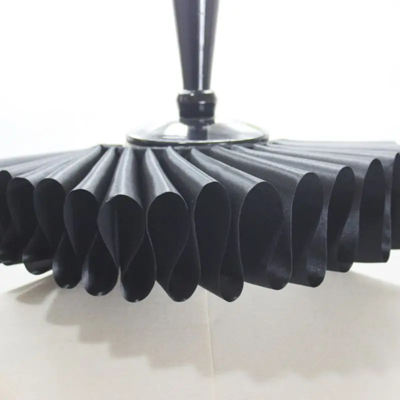 2020 Womens Victorian Renaissance Ruffled Neck Collar Satin Clown Cosplay Choker
2020 Womens Victorian Renaissance Ruffled Neck Collar Satin Clown Cosplay Choker