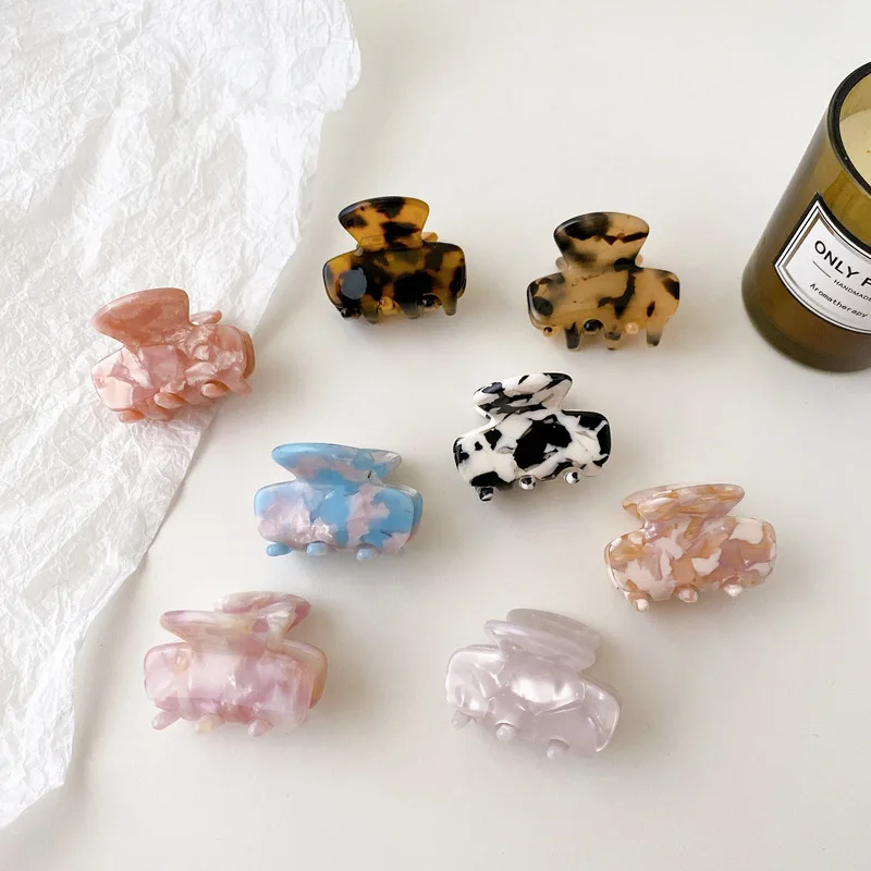 Fashion Women Acetate Hair Claws Crab Clamps Charm Colorful Leopard Lady Small Size Hair Clips Headdress Hair Styling Tool
Fashion Women Acetate Hair Claws Crab Clamps Charm Colorful Leopard Lady Small Size Hair Clips Headdress Hair Styling Tool