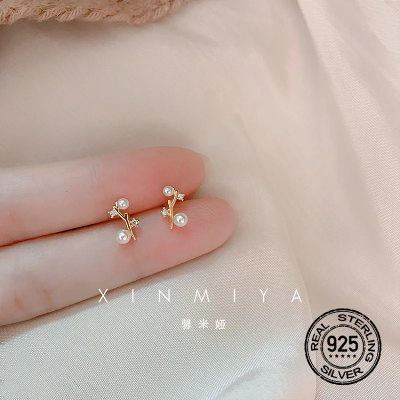 S925 Silver Needle Earrings For Women Gold Pearl Zircon Simple Korean Fashion Punk Design Girlfriend Gift Party Jewelry INEFFA
S925 Silver Needle Earrings For Women Gold Pearl Zircon Simple Korean Fashion Punk Design Girlfriend Gift Party Jewelry INEFFA