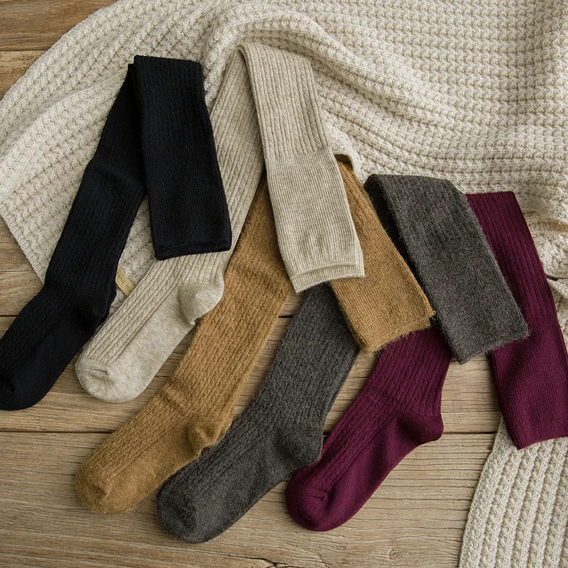 Autumn Winter Warm Cotton Wool Women's Socks Harajuku Female Warm Solid Color Sock Casual Ladies Sox Long Knee Socks
Autumn Winter Warm Cotton Wool Women's Socks Harajuku Female Warm Solid Color Sock Casual Ladies Sox Long Knee Socks