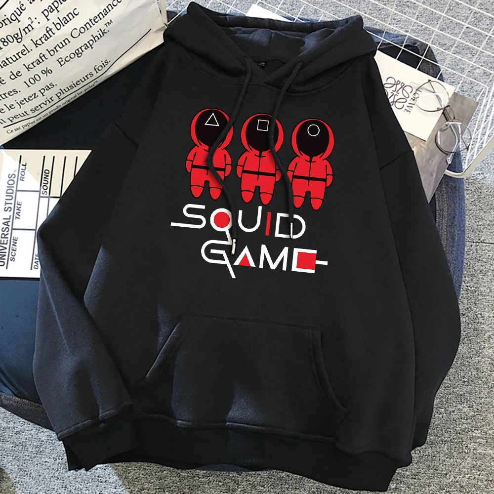 Squid Game Three red cartoon people Women's Sweatshirt vintage Oversize Hooded Street Casual Hoodie Autumn simple Soft Tracksuit
Squid Game Three red cartoon people Women's Sweatshirt vintage Oversize Hooded Street Casual Hoodie Autumn simple Soft Tracksuit