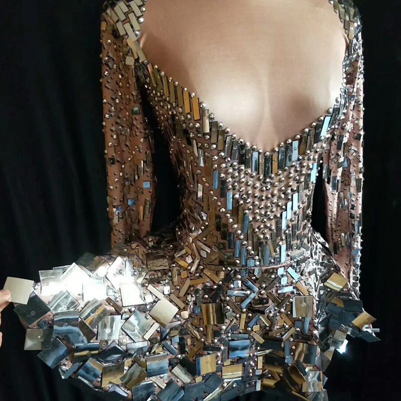 Rhinestone lens European Clothes Classic Dance Costume One Piece Ladies Chinese Folk Dance Pole Dance Clothing Women Dress
Rhinestone lens European Clothes Classic Dance Costume One Piece Ladies Chinese Folk Dance Pole Dance Clothing Women Dress