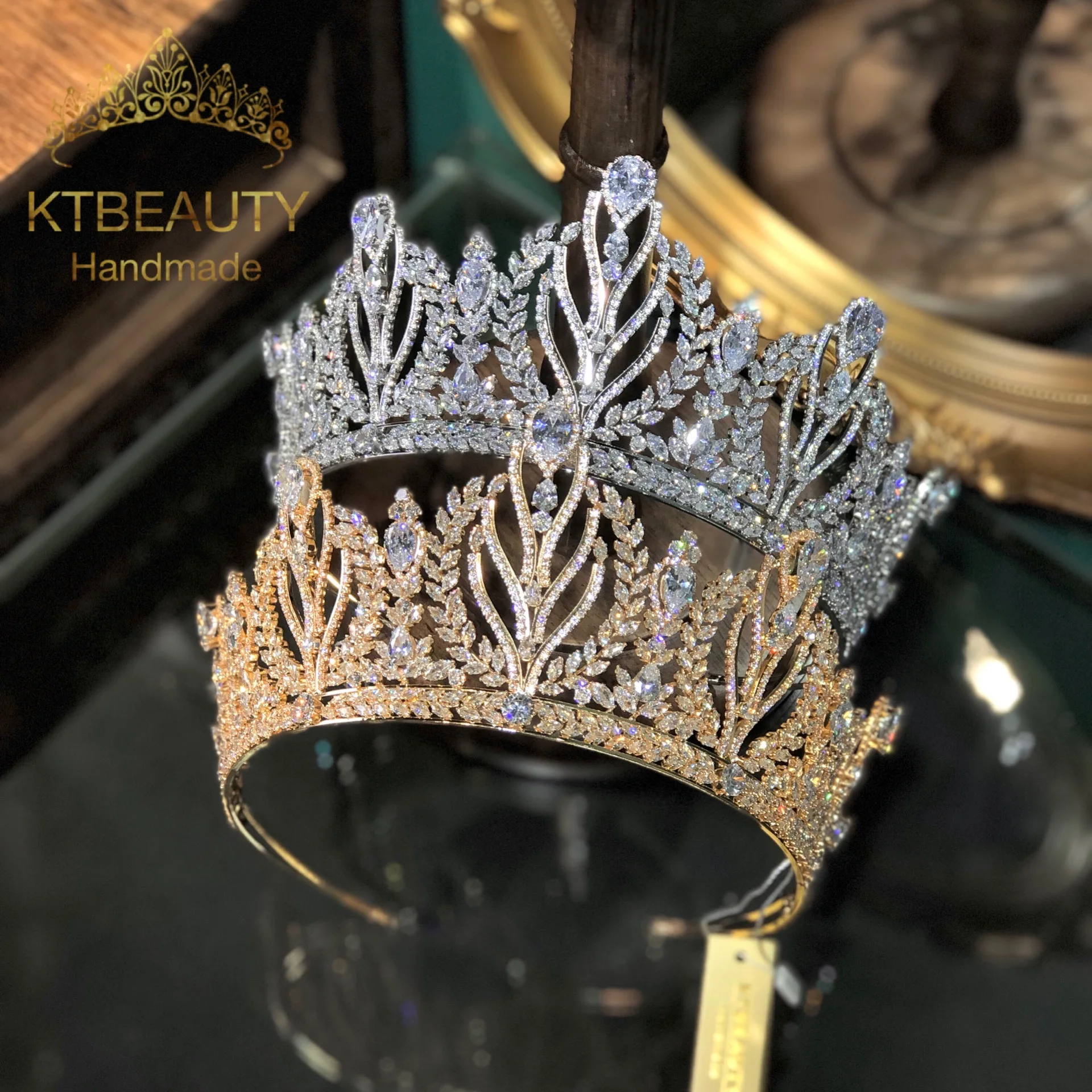 New Rhinestone Half Around Tiara Bigger Size Silvery/Gold Crown Royal Bridal Wedding Dressing Crown Accessory Women Jewelry
New Rhinestone Half Around Tiara Bigger Size Silvery/Gold Crown Royal Bridal Wedding Dressing Crown Accessory Women Jewelry