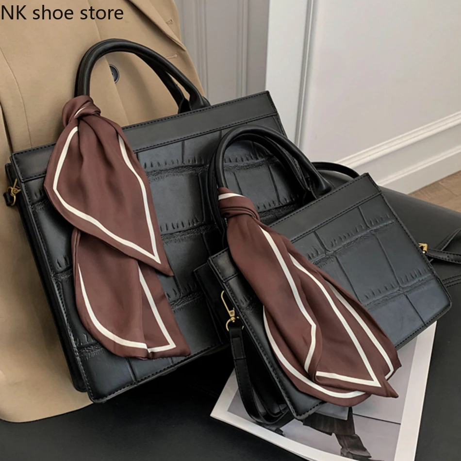 Stone Pattern Ribbons Tote Bag High Quality PU Leather Shoulder Bags for Women 2021 New Luxury Handbags Women Bags Designer Sac
Stone Pattern Ribbons Tote Bag High Quality PU Leather Shoulder Bags for Women 2021 New Luxury Handbags Women Bags Designer Sac