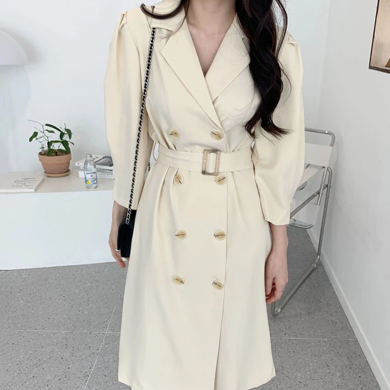 Женское платье с пышными рукавами, элегантное однотонное двубортное платье в Корейском стиле с воротником-стойкой и поясом, новинка 2021
Женское платье с пышными рукавами, элегантное однотонное двубортное платье в Корейском стиле с воротником-стойкой и поясом, новинка 2021