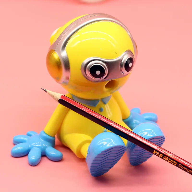 1PC Creative Cartoon Astronaut Pencil Sharpener Kawaii Stationery Kids Gifts Hand Crank Manual Pen Cutter Cute School Supplies
1PC Creative Cartoon Astronaut Pencil Sharpener Kawaii Stationery Kids Gifts Hand Crank Manual Pen Cutter Cute School Supplies