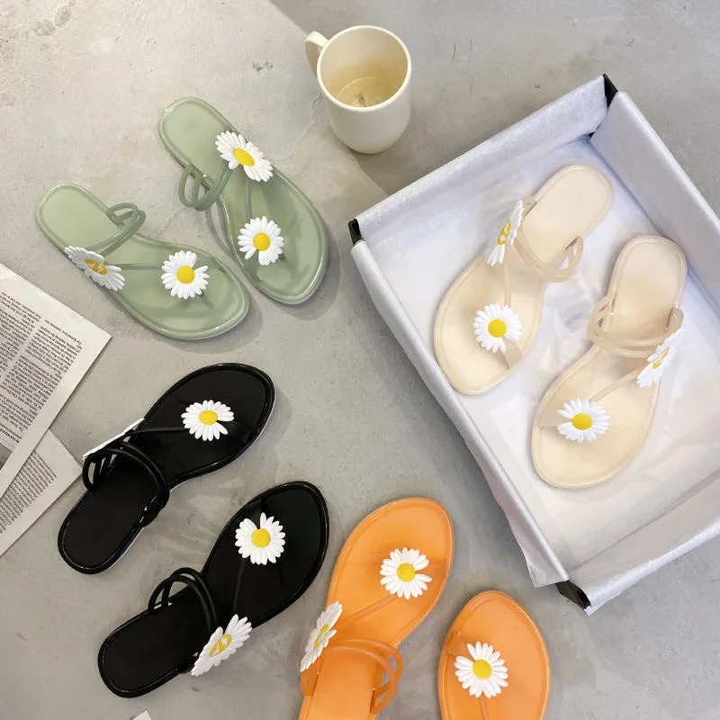 Women Sandals Slippers 2020 New Casual Daisy Flower Flat Shoes Fresh Open Toe Strap Style женская обувь 
Women Sandals Slippers 2020 New Casual Daisy Flower Flat Shoes Fresh Open Toe Strap Style женская обувь