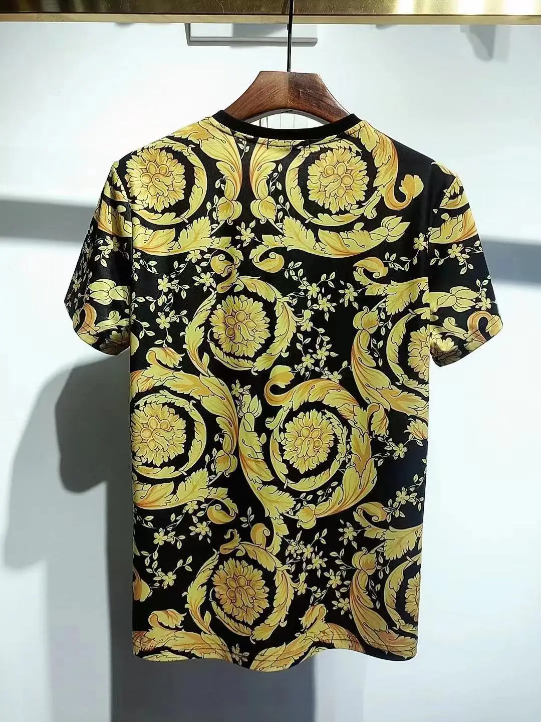 Модные футболки RK01713Fashion 2021, Подиумные роскошные известные брендовые европейские дизайнерские короткие футболки с принтом для вечерние, му...
Модные футболки RK01713Fashion 2021, Подиумные роскошные известные брендовые европейские дизайнерские короткие футболки с принтом для вечерние, му...