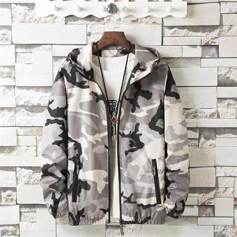 RUELK 2020 Men's Jacket Spring And Autumn New Men's Couple Outdoor Fashion Camouflage Print Jacket Korean Style Slim Coat Trend 
RUELK 2020 Men's Jacket Spring And Autumn New Men's Couple Outdoor Fashion Camouflage Print Jacket Korean Style Slim Coat Trend