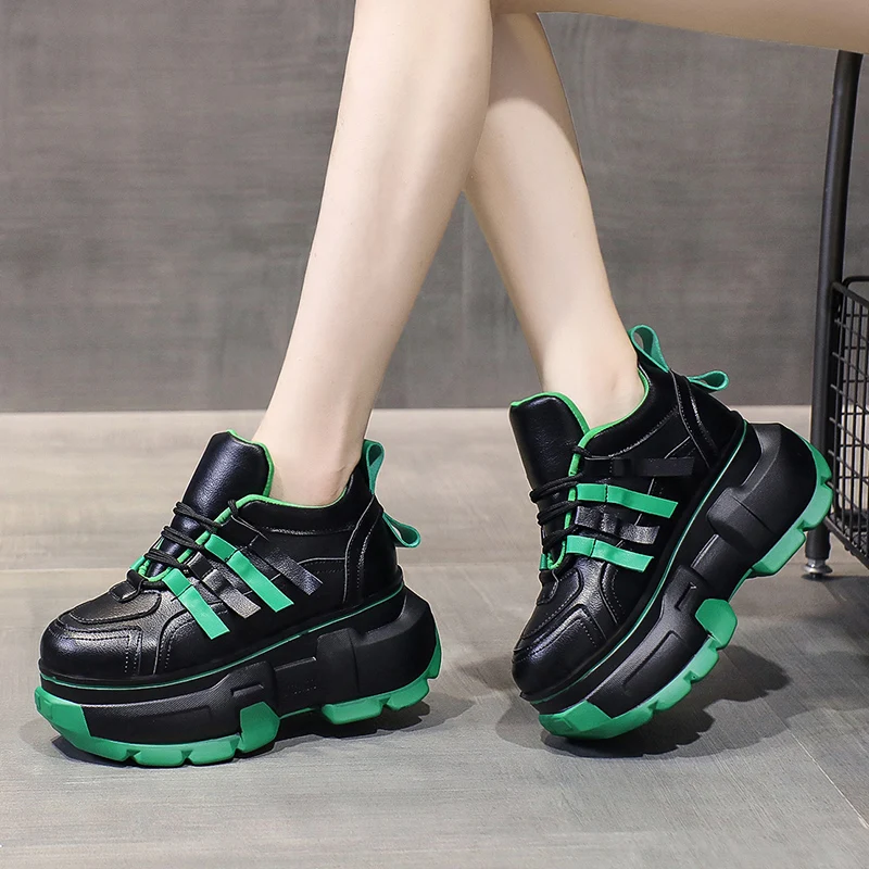 High Platform Shoes Women 2022 Chunky Sneakers Luxury Fashion Designer Bling Thick Sole Leather Shoes Breathable Sneakers Woman
High Platform Shoes Women 2022 Chunky Sneakers Luxury Fashion Designer Bling Thick Sole Leather Shoes Breathable Sneakers Woman