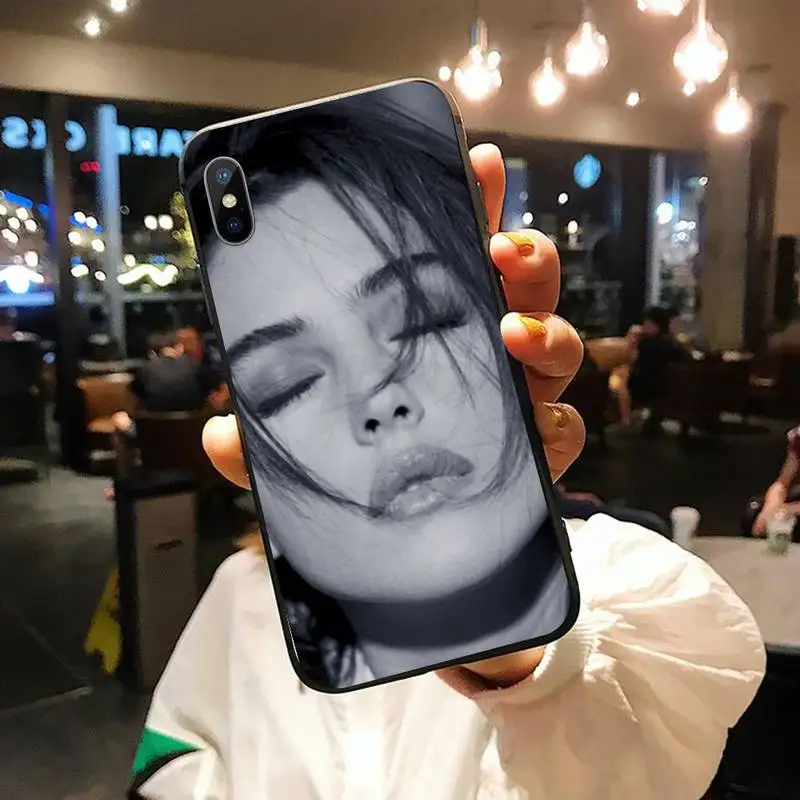 Monica Bellucci famous actor Anti-fall luxury Phone Case shell for iPhone 11 12 pro XS MAX 8 7 6 6S Plus X 5S SE 2020 XR
Monica Bellucci famous actor Anti-fall luxury Phone Case shell for iPhone 11 12 pro XS MAX 8 7 6 6S Plus X 5S SE 2020 XR
