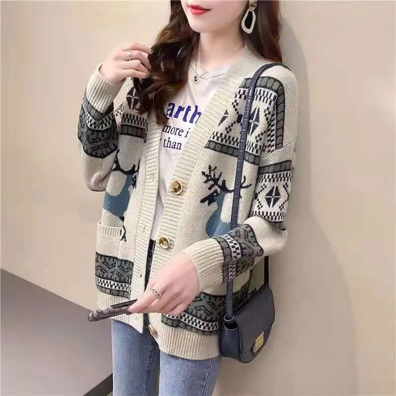 Female Christmas Theme Sweater Coat Women's Autumn And Winter 2021 Loose Elk Pattern Sweaters Cardigan Small Deer Sueterde Mujer
Female Christmas Theme Sweater Coat Women's Autumn And Winter 2021 Loose Elk Pattern Sweaters Cardigan Small Deer Sueterde Mujer
