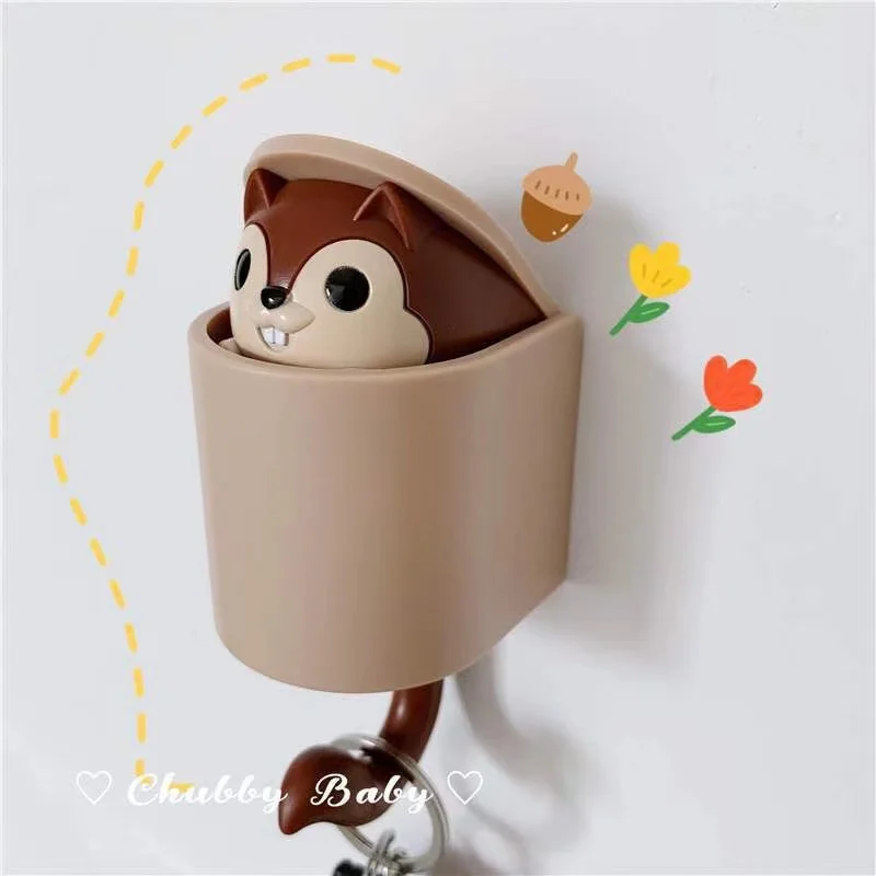 Lovely Japanese soft cute little squirrel strong non-trace hook door door after the porch storage bedroom no hole hook hook hook
Lovely Japanese soft cute little squirrel strong non-trace hook door door after the porch storage bedroom no hole hook hook hook