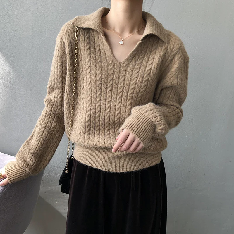 Polo Collar Women Sweaters 2021 Autumn Winter V-neck Loose Warm Winter Women Twist Sweaters Thicken Pullovers Knitted Tops
Polo Collar Women Sweaters 2021 Autumn Winter V-neck Loose Warm Winter Women Twist Sweaters Thicken Pullovers Knitted Tops