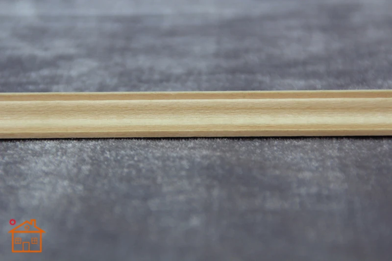 Half Scale Crown Molding 1:12scale Dollhouse wooden molding trim baseboard 
Half Scale Crown Molding 1:12scale Dollhouse wooden molding trim baseboard