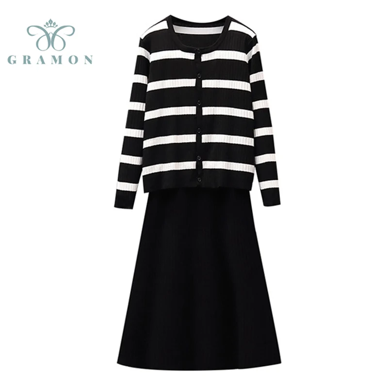 Striped Knitted Cardigan + Black Suspender Dress Plus Size Two Piece Sets Women Conjuntos De Vestido 2021 Autumn Fashion Outfits
Striped Knitted Cardigan + Black Suspender Dress Plus Size Two Piece Sets Women Conjuntos De Vestido 2021 Autumn Fashion Outfits