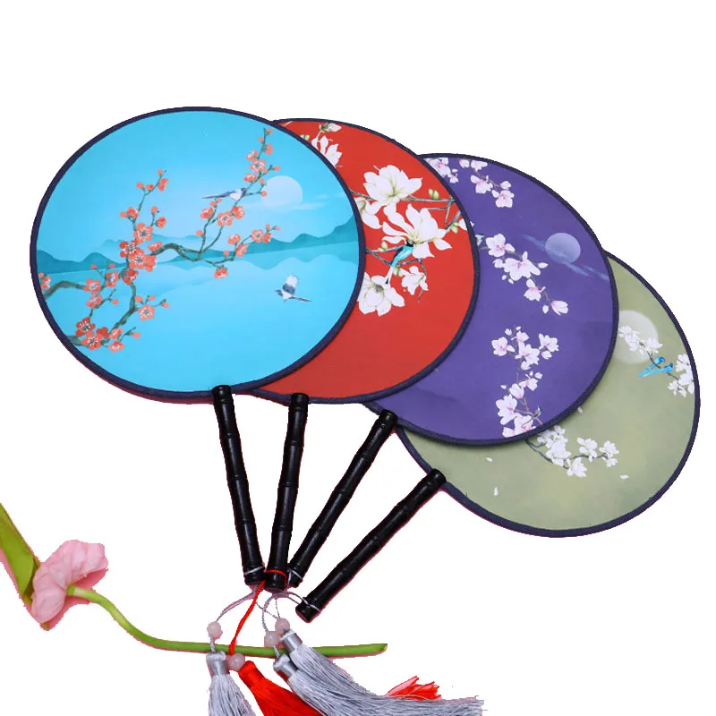 Round Double-sided Embroidered Silk Fan Craft Gift Home Decoration Hanfu Animation Accessories Chinese Style Portable Fan
Round Double-sided Embroidered Silk Fan Craft Gift Home Decoration Hanfu Animation Accessories Chinese Style Portable Fan