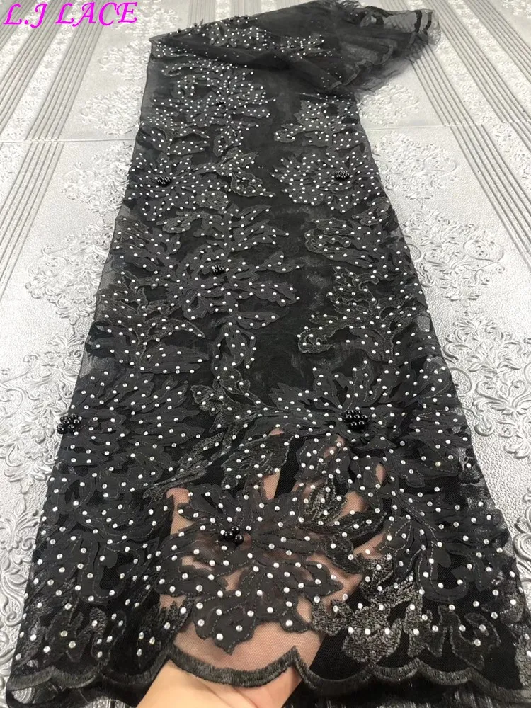 2020 new design tulle fabric with stones beads french lace beautiful tulle laces fabrics net mesh laces dress DIY fabrics laces
2020 new design tulle fabric with stones beads french lace beautiful tulle laces fabrics net mesh laces dress DIY fabrics laces