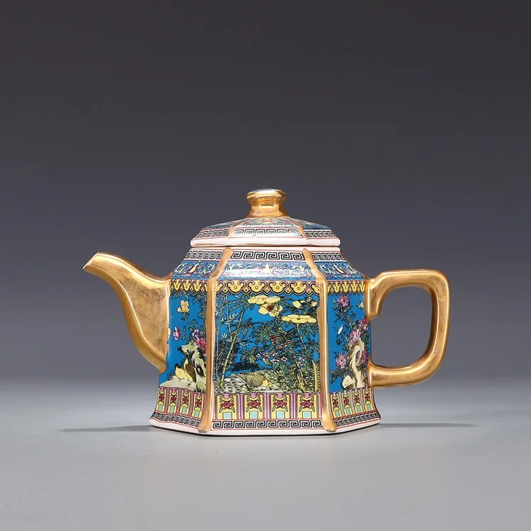 ingdezhen Antique Qianlong Enamel Gold Teapot With Handle Hexagon Teapots With Flowers And Birds Pattern Ancient Ceramic Pot
ingdezhen Antique Qianlong Enamel Gold Teapot With Handle Hexagon Teapots With Flowers And Birds Pattern Ancient Ceramic Pot